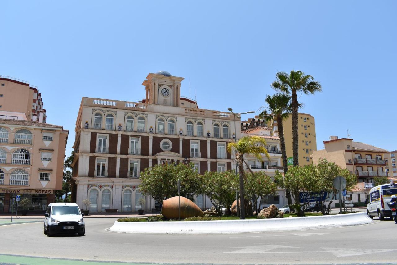 Apartamento Fantastic Studio - Beachfront Torrox Exterior foto